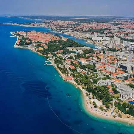 Antisin Ζαντάρ