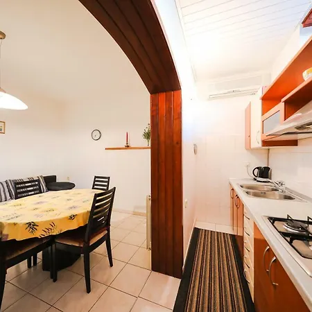 Antisin Appartement *